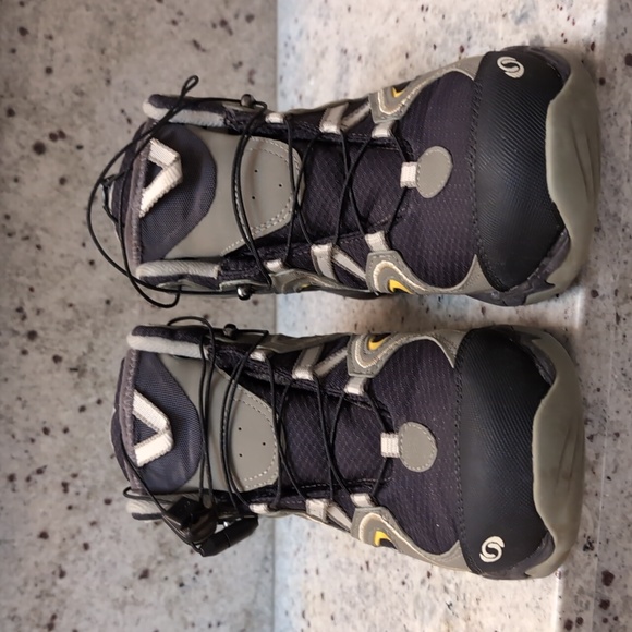 Salomon mid wrap hikers size USA 4 UK3.5 EUR 36 - Picture 2 of 9